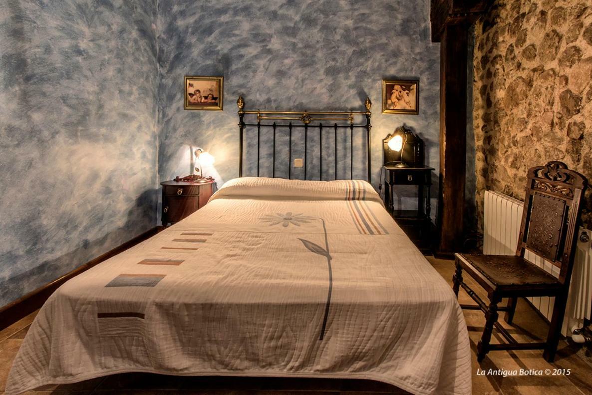 La Antigua Botica Guest House Pasaron ภายนอก รูปภาพ
