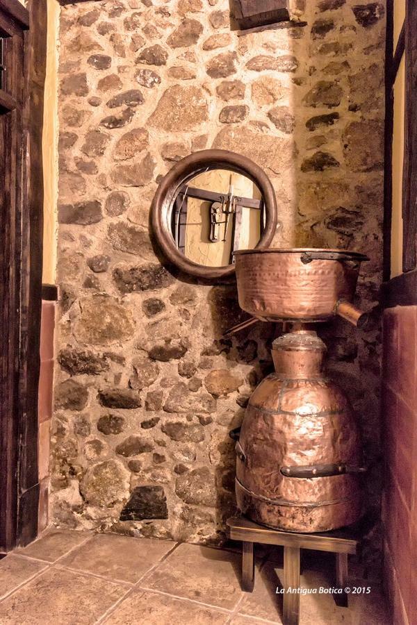 La Antigua Botica Guest House Pasaron ภายนอก รูปภาพ